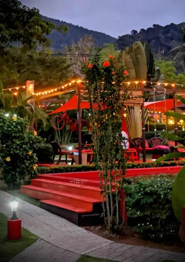 Red Moon Hideaway Hotel Koh Chang Ngoại thất bức ảnh